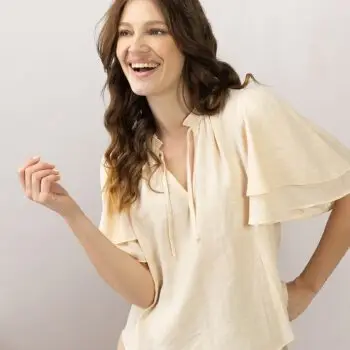 shirt van label dot maat: 38